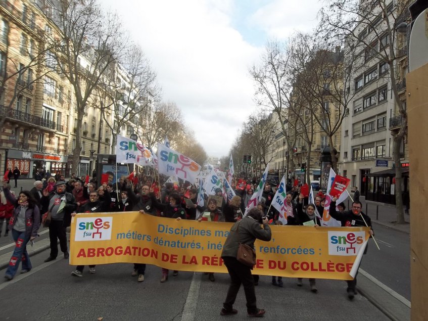 le 4 avril. En grève pour obtenir l'abandon du projet de loi Blanquer !